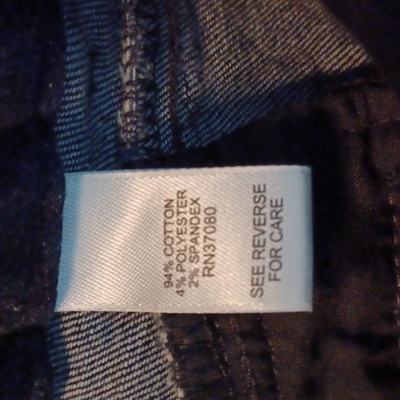 EST 1948 DENIM, WOMENS CLASSIC FIT, SIZE 4. - Picture 7 of 8